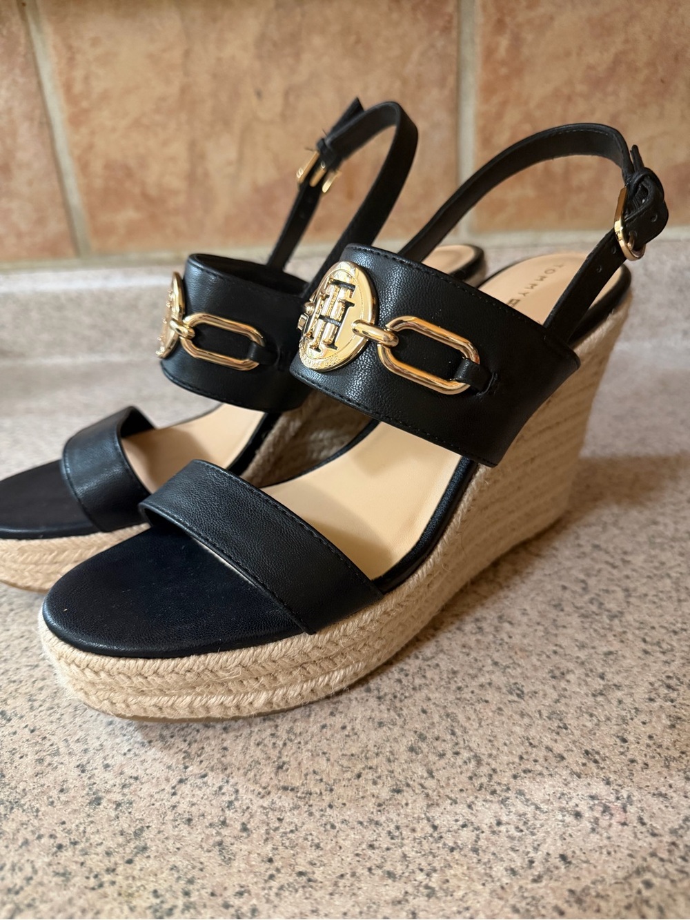 New! Tommy Hilfiger Women's Logo Wedge Sandals - Size 9 - Black